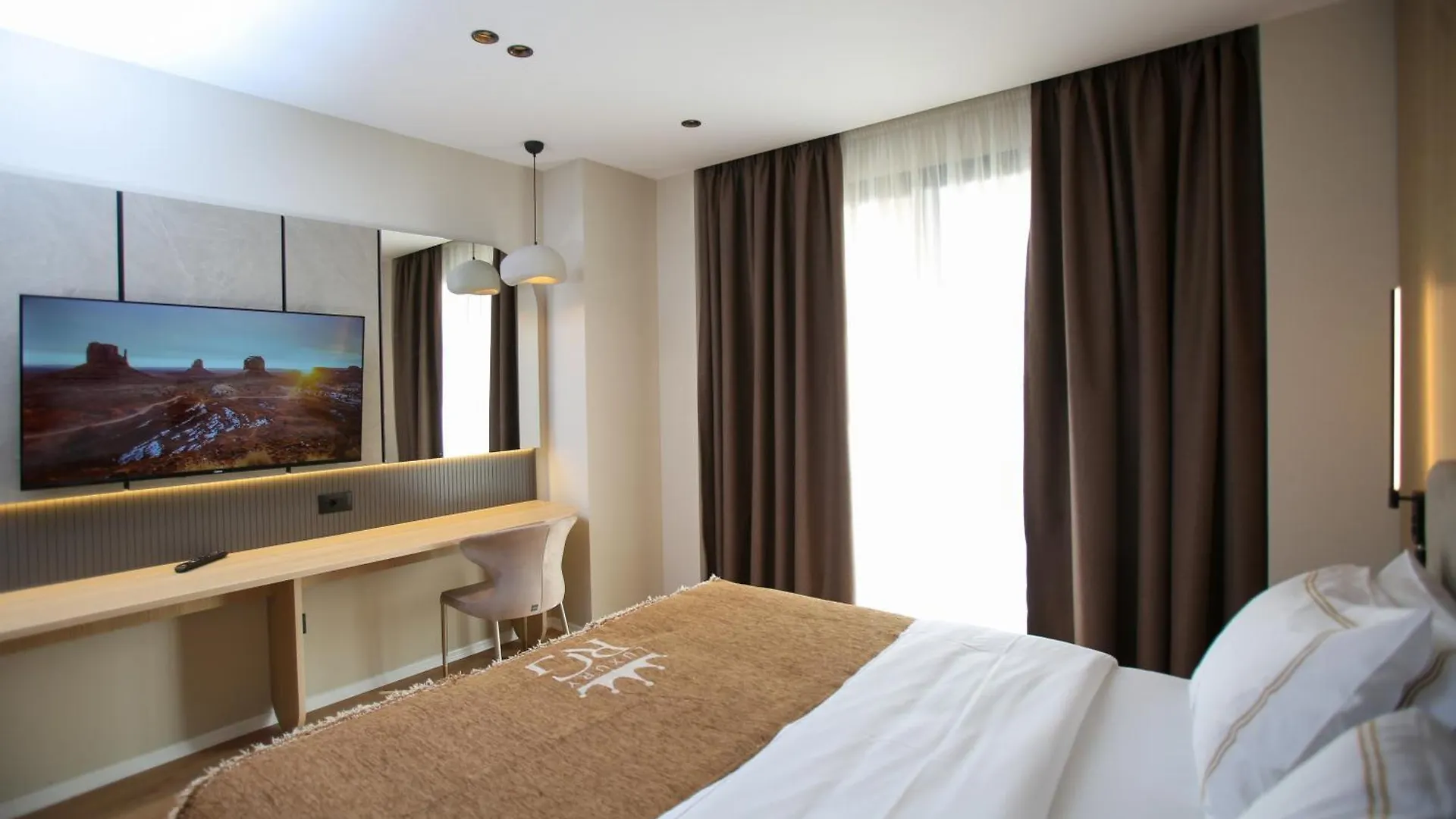 Regina Palm Resort Orikum 5*,  Albania