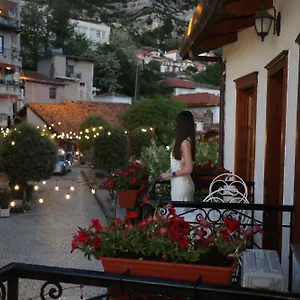 Castriota Hotel