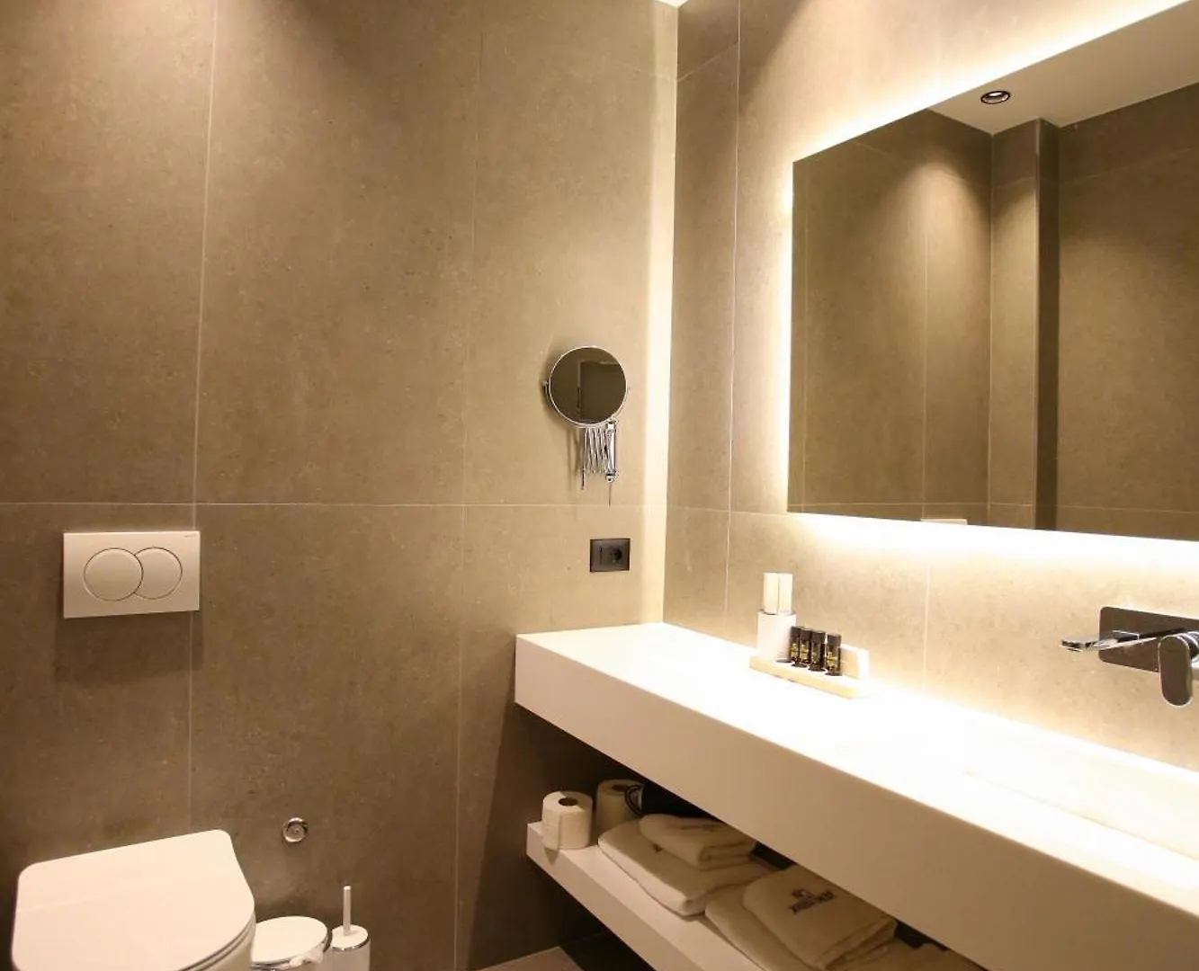 Regina Palm Resort Orikum 5*,  Albania