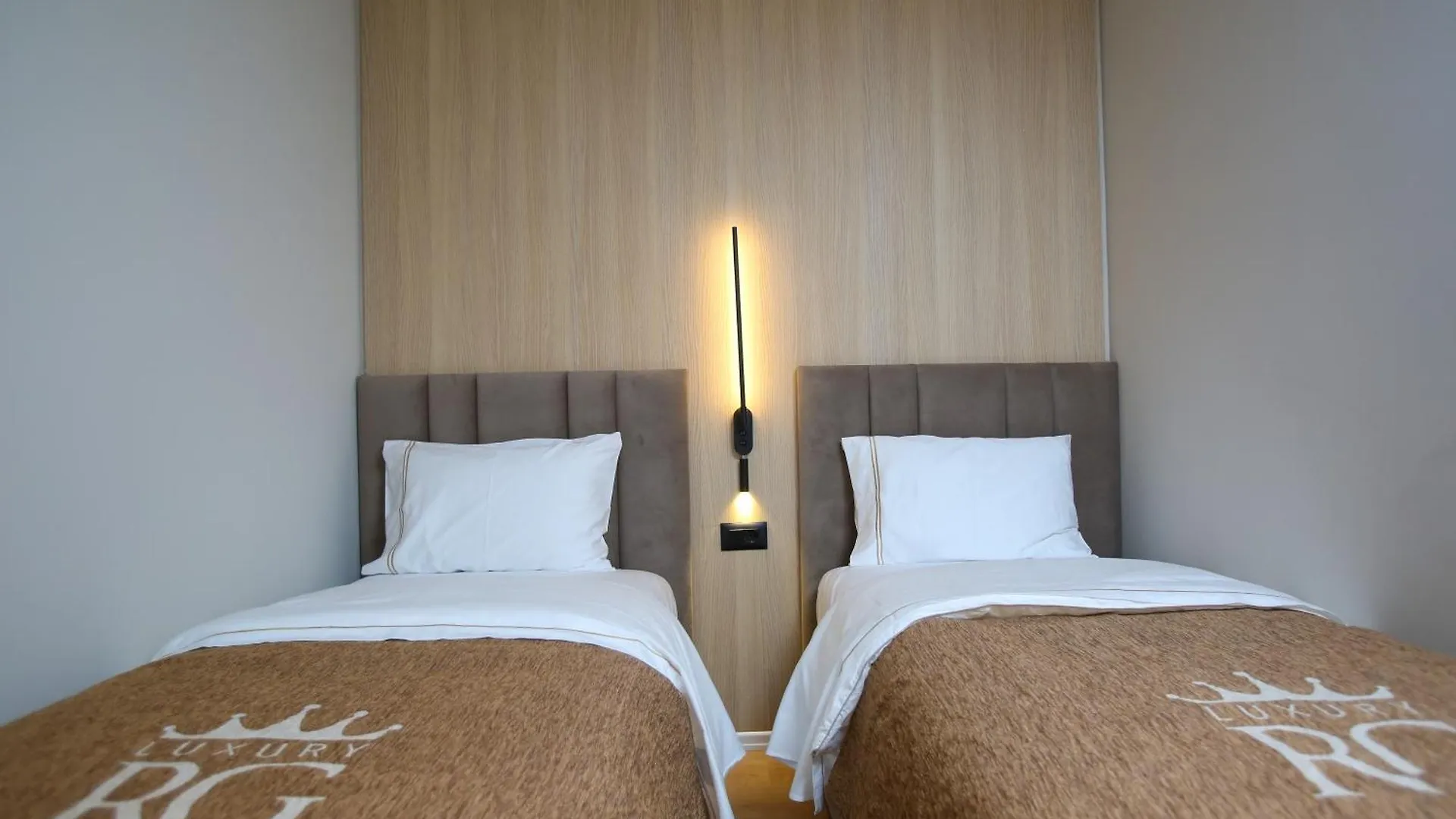 ***** Hotel Regina Palm Resort Orikum Albania